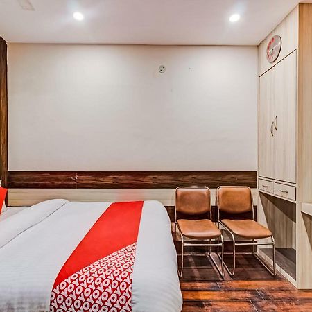 OYO 24171 Hotel Meridian Jamshedpur Buitenkant foto