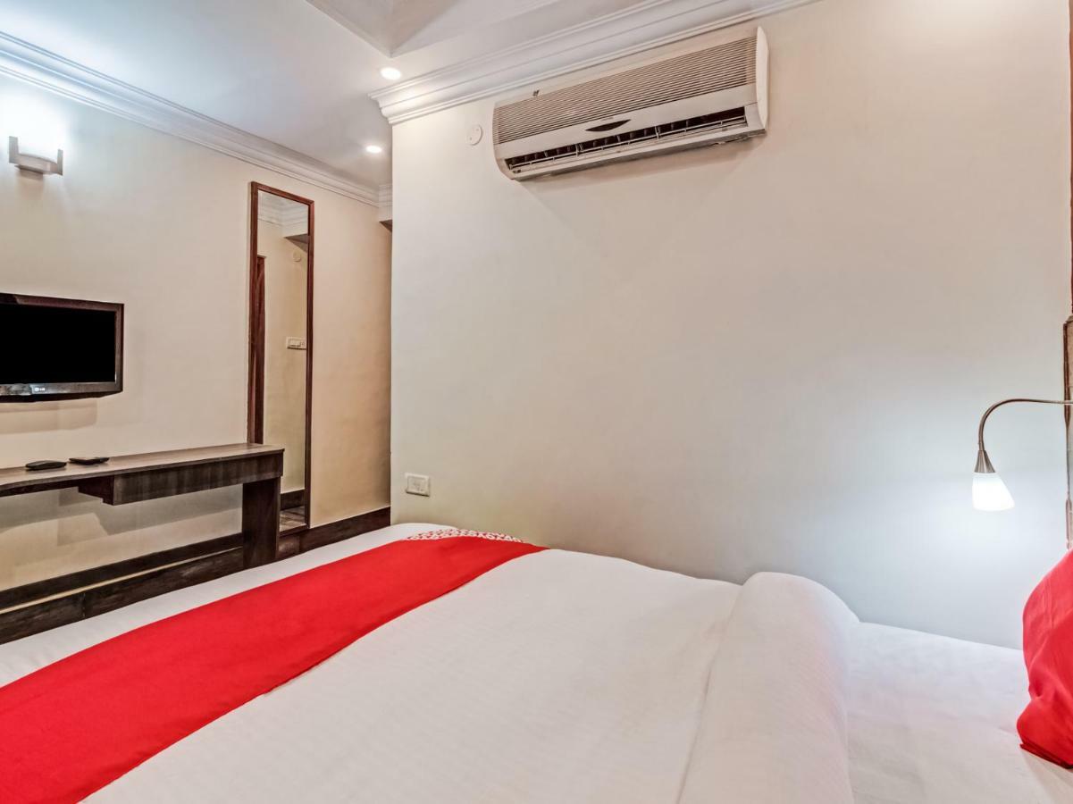 OYO 24171 Hotel Meridian Jamshedpur Buitenkant foto