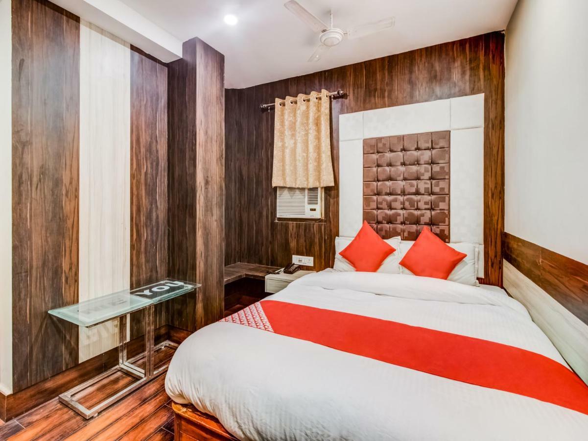 OYO 24171 Hotel Meridian Jamshedpur Buitenkant foto