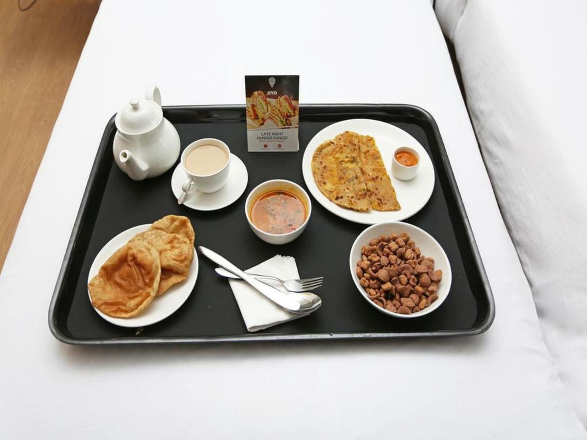 OYO 24171 Hotel Meridian Jamshedpur Buitenkant foto